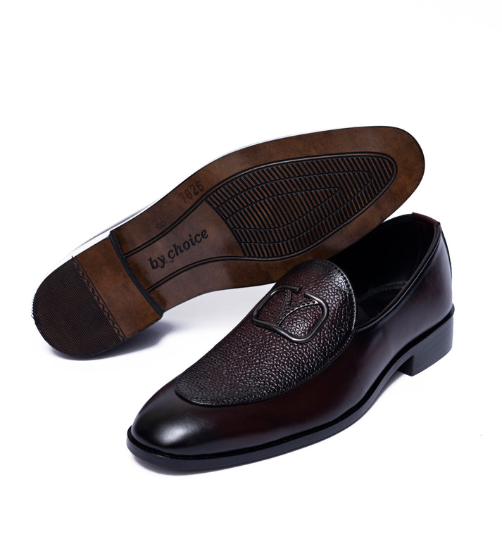 Men’s dress shoes
