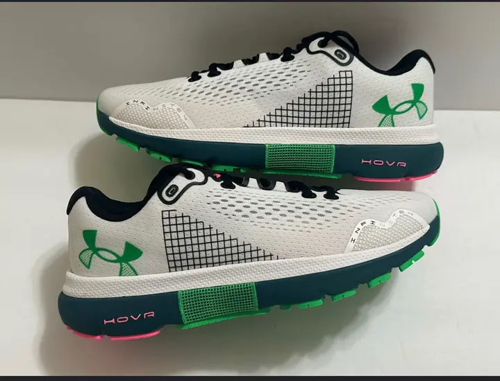 Men’s sneakers shoes