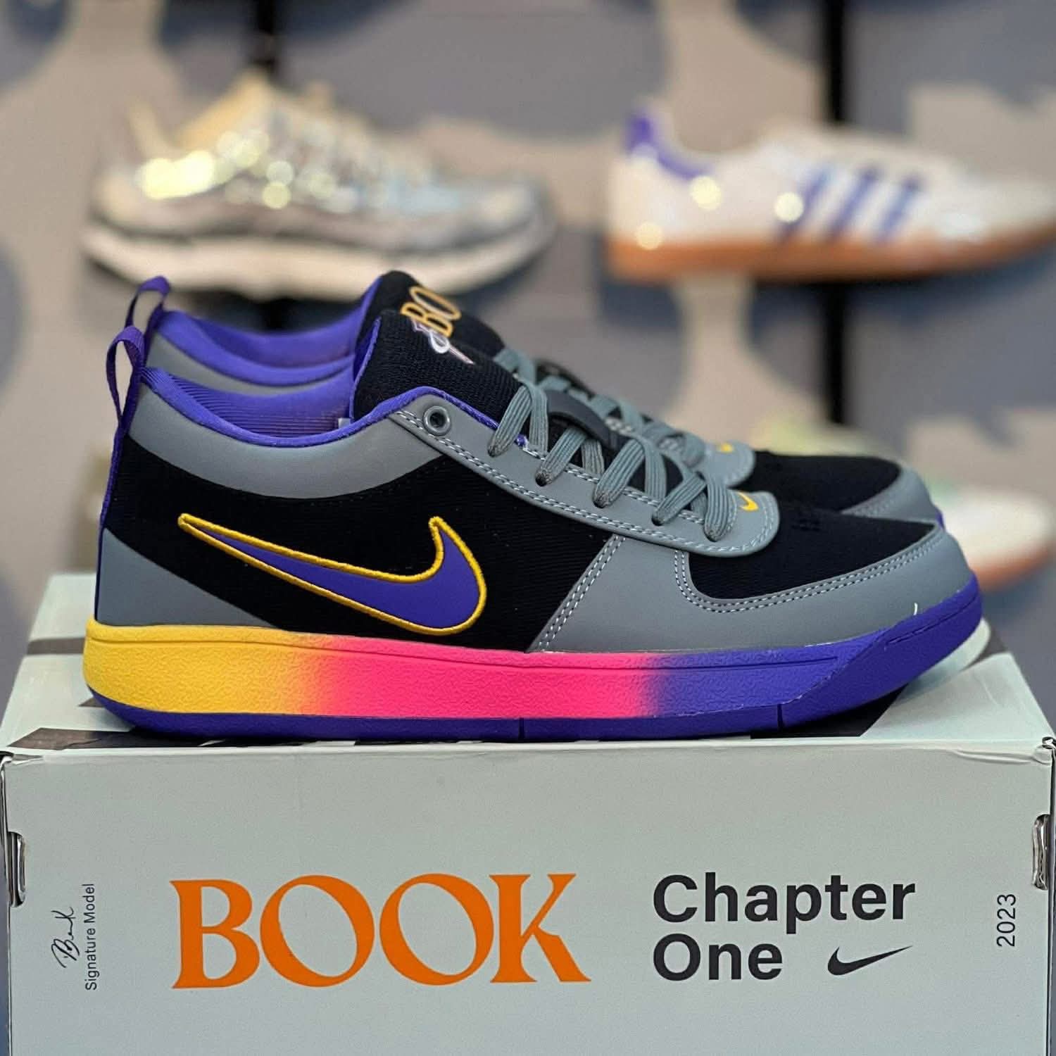 Men’s sneaker shoes