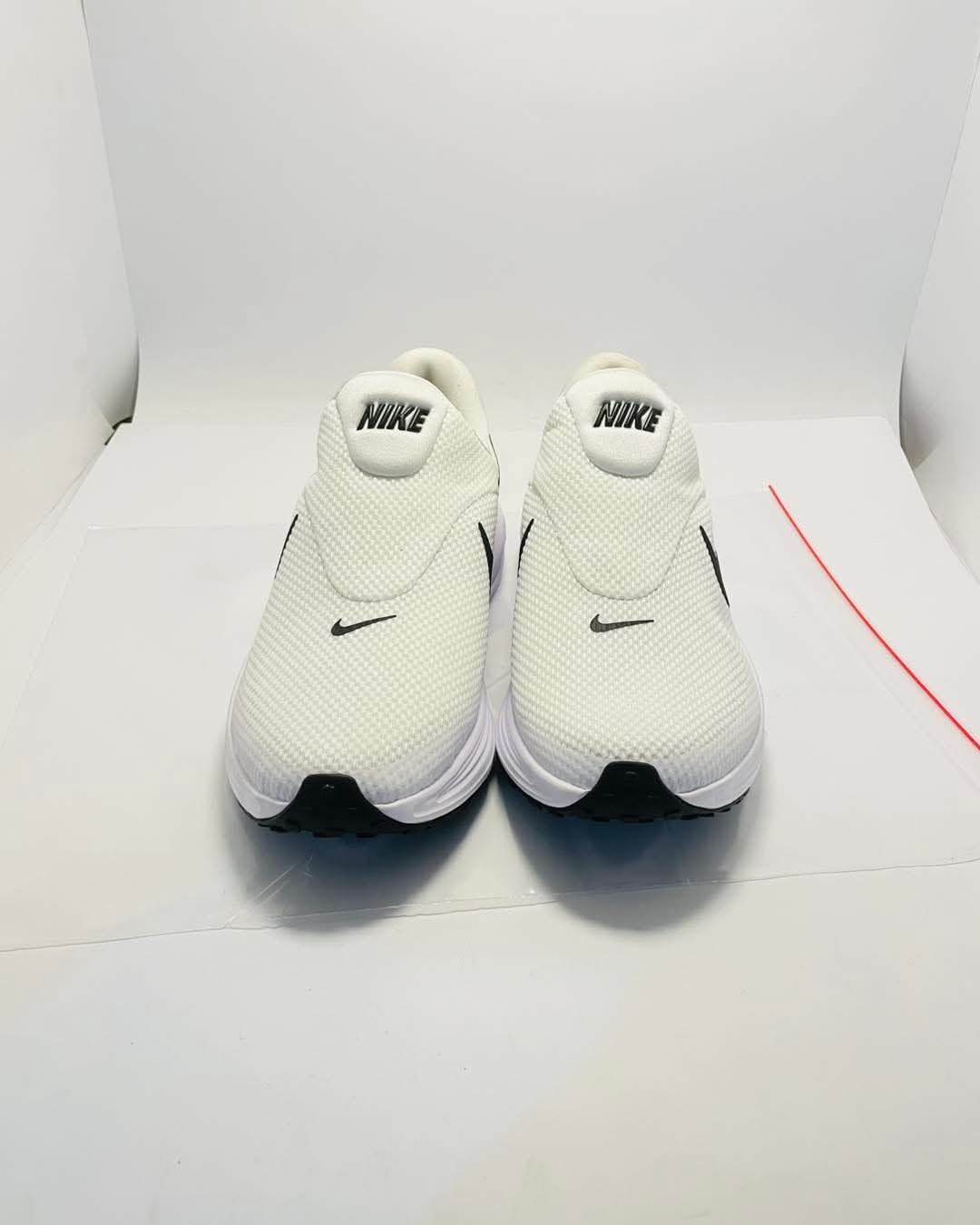 Men’s sneaker shoes