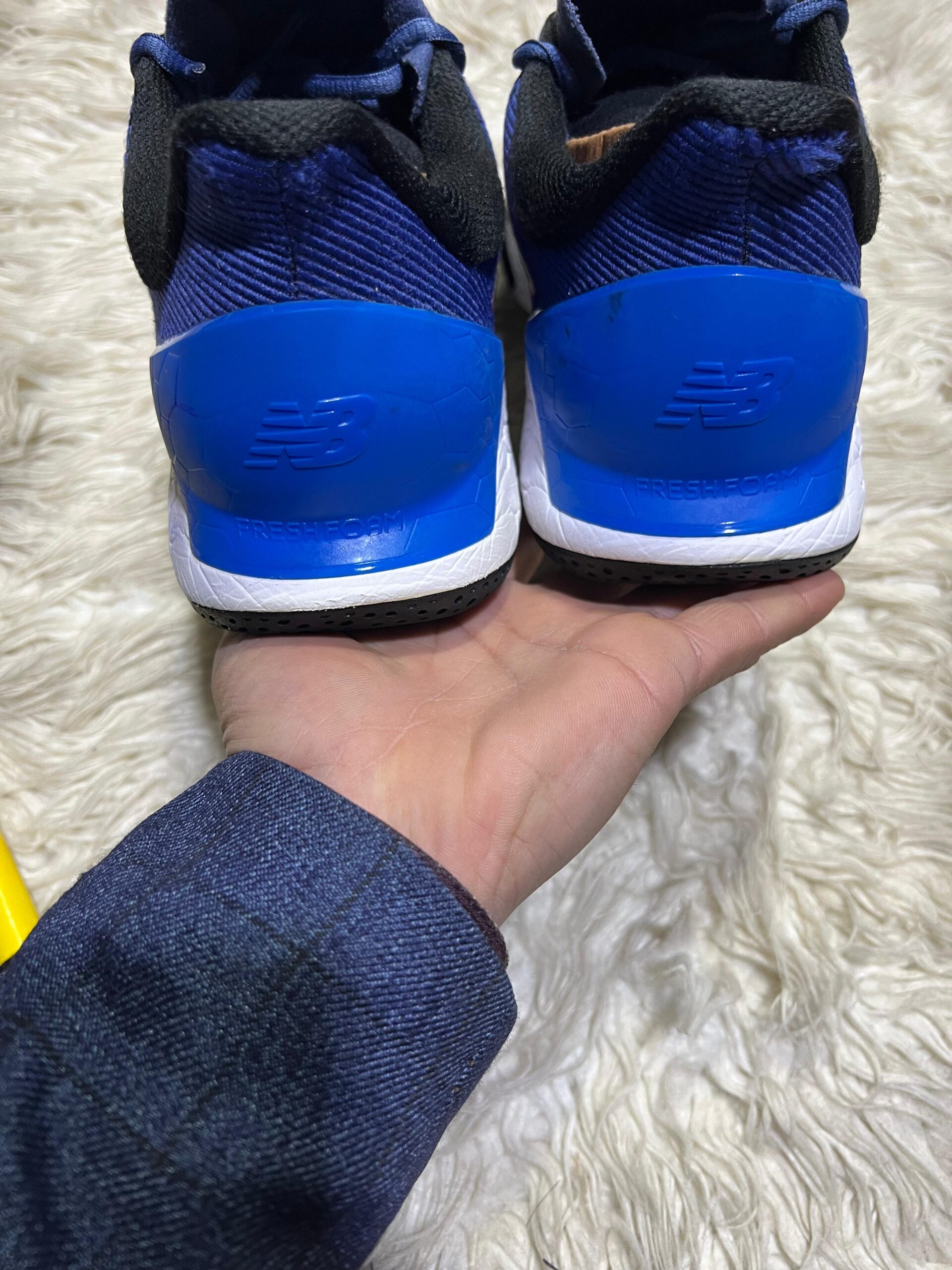 Men’s sneaker shoes