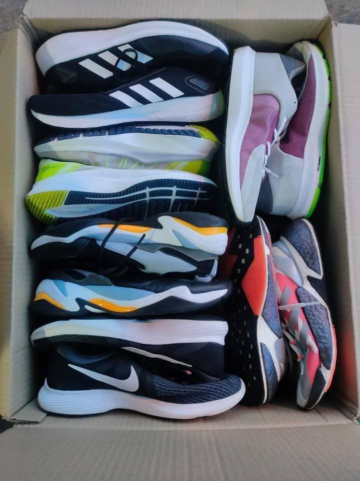 Men’s sneaker shoes