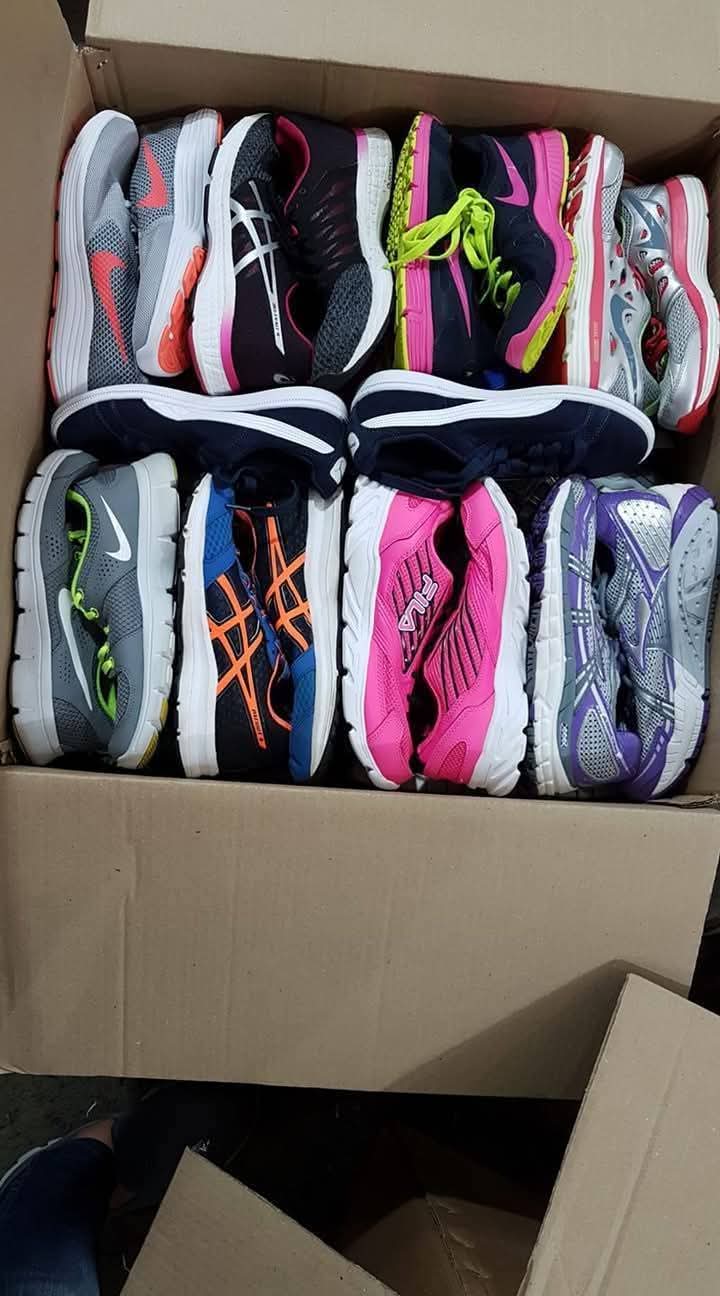 Men’s sneaker shoes