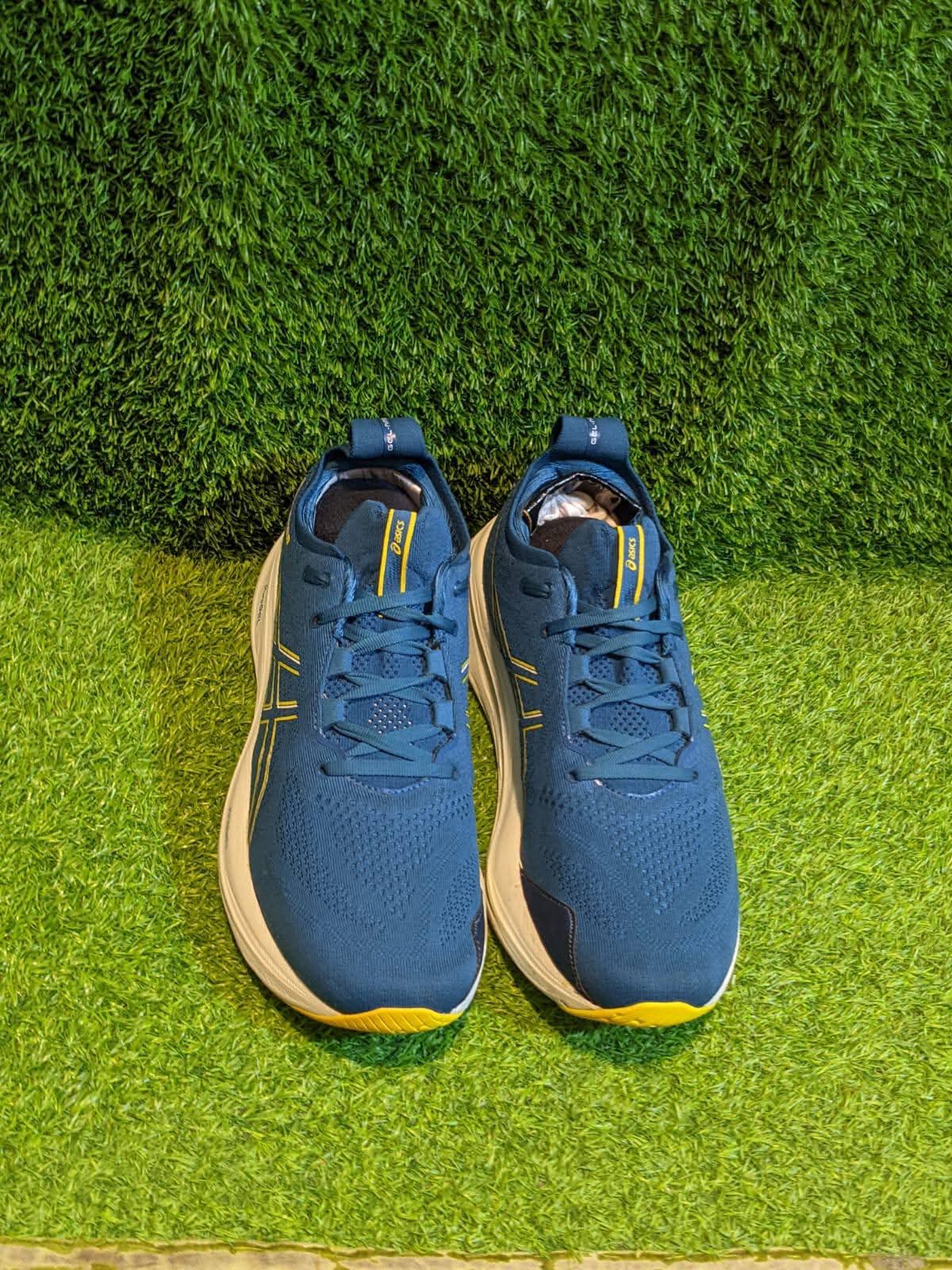 Men’s sneaker shoes