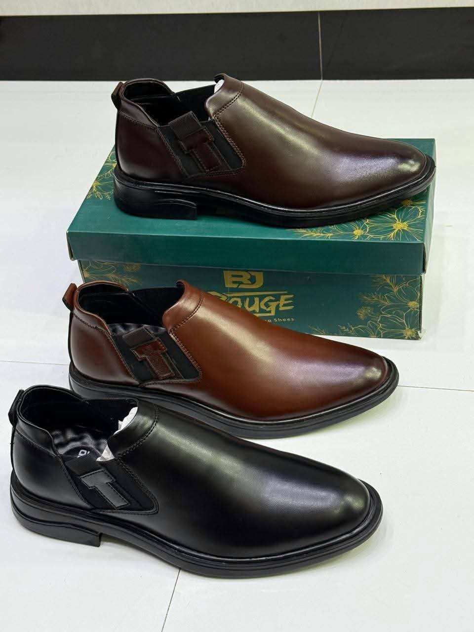 Men’s loafer shoes