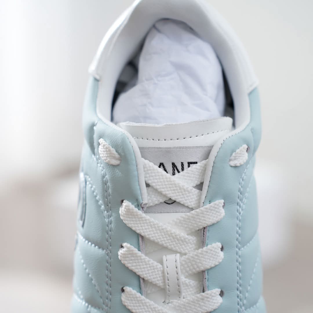 Men’s imported sneaker