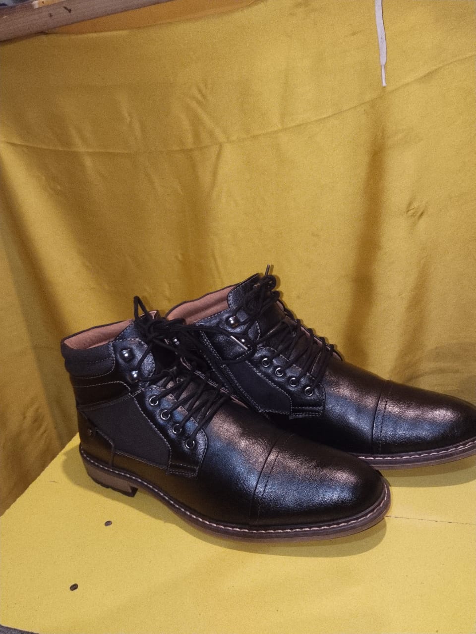 Mens dress shoes
