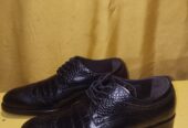 Mens dress shoes