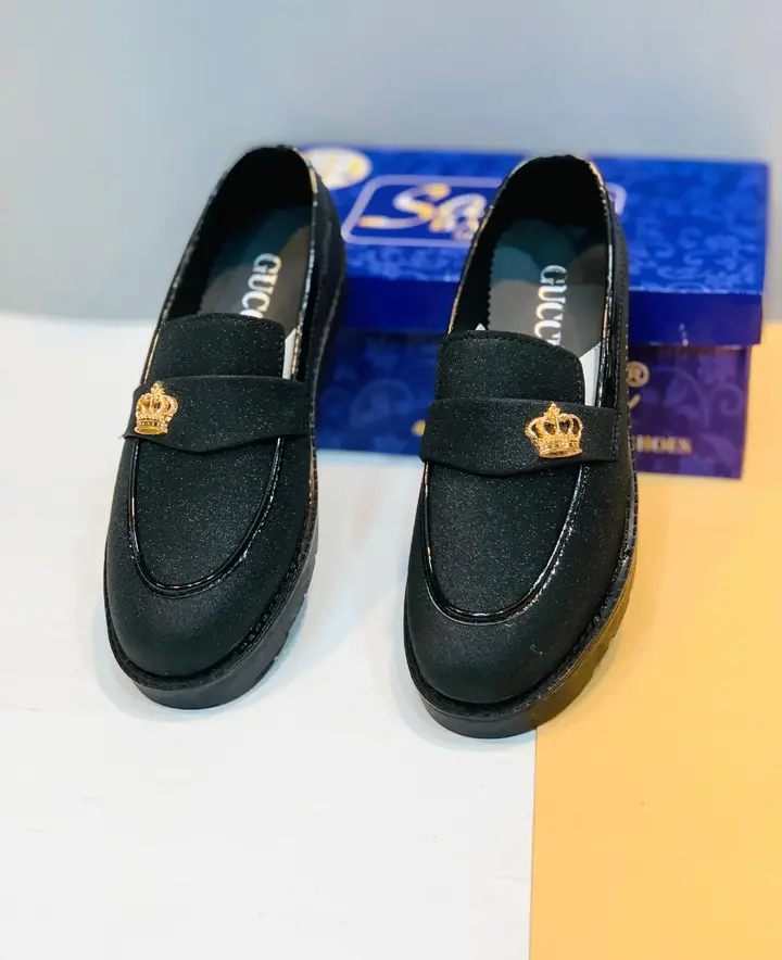 Men’s loafer shoes