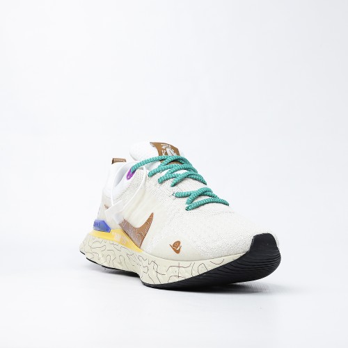 Men’s sneaker shoes