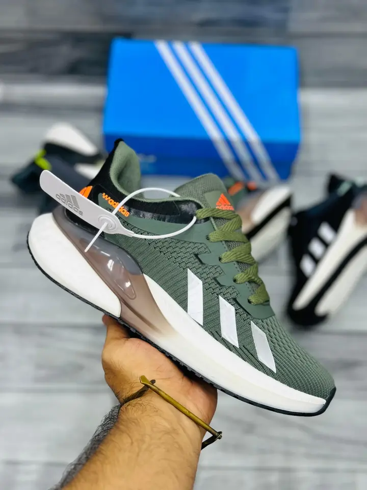 Men’s sneaker shoes