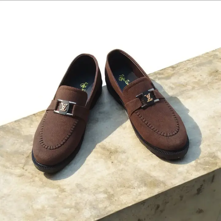 Men’s loafer shoes