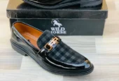 Men’s loafer shoes