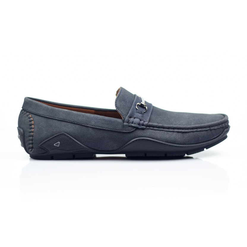 Men’s loafer shoes