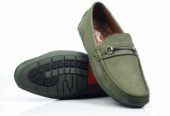 Men’s loafer shoes