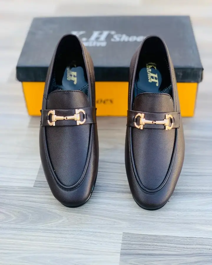 Men’s loafer shoes