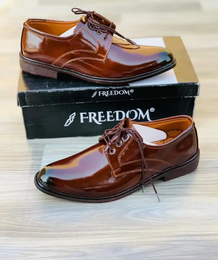 Men’s sneakers shoes