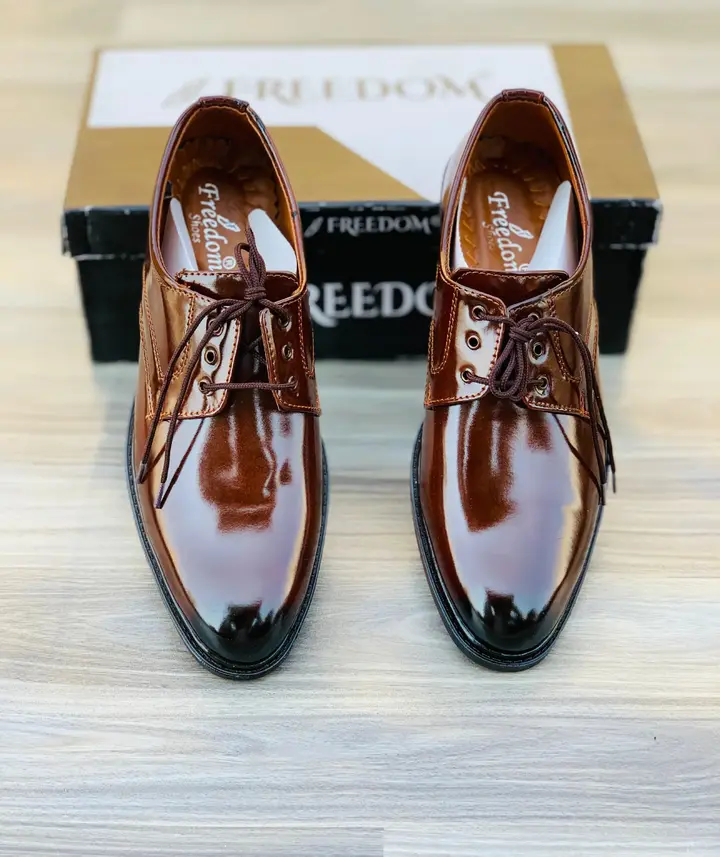 Men’s sneakers shoes