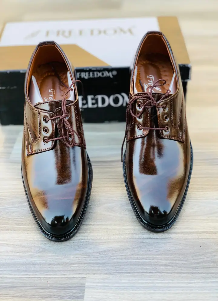 Men’s dress shoes