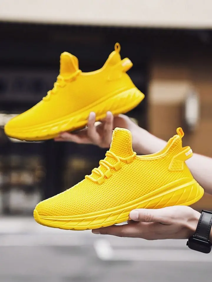 Men’s sneaker shoes