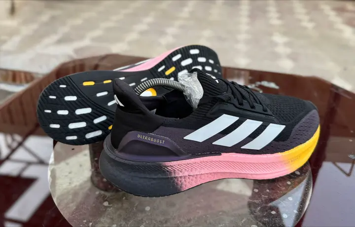 Men’s sneakers shoes