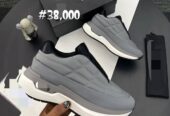 Men’s sneakers shoes