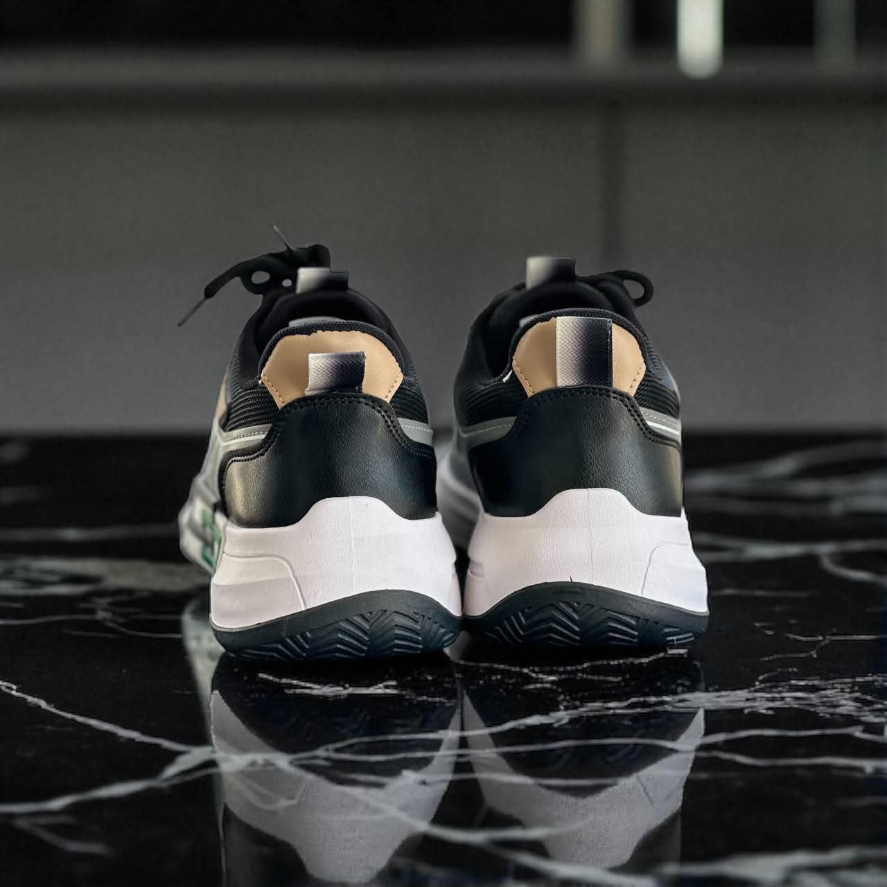 Men’s sneakers shoes