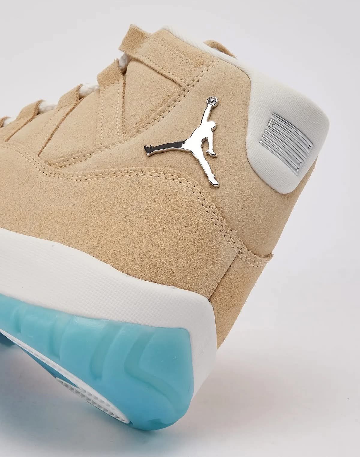 Men’s sneaker shoes