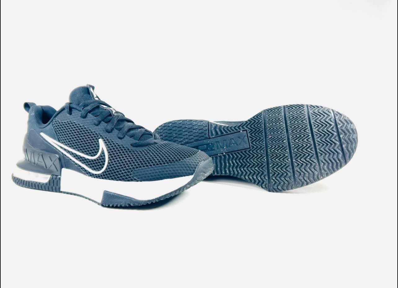 Men’s sneaker shoes