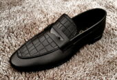 Men’s loafer shoes