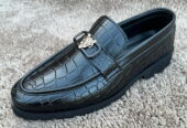 Men’s loafer shoes