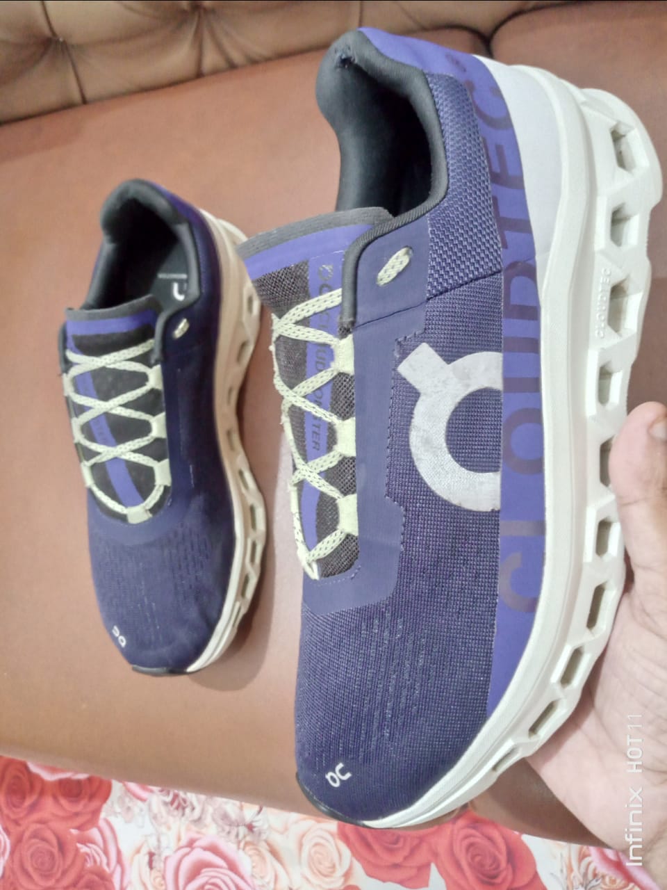 Men’s sneaker shoes