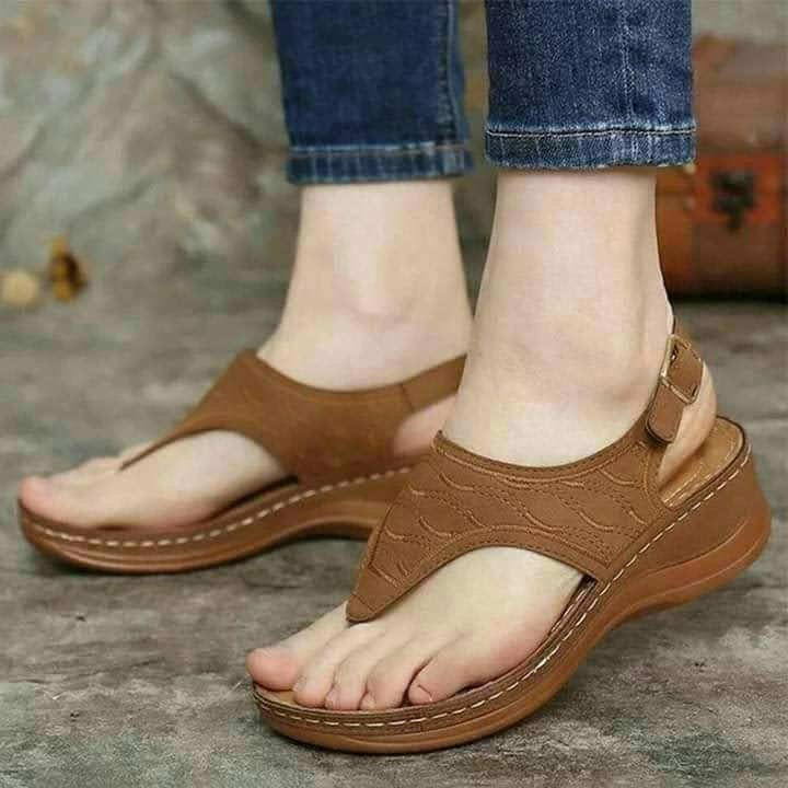 Women sandals 👡