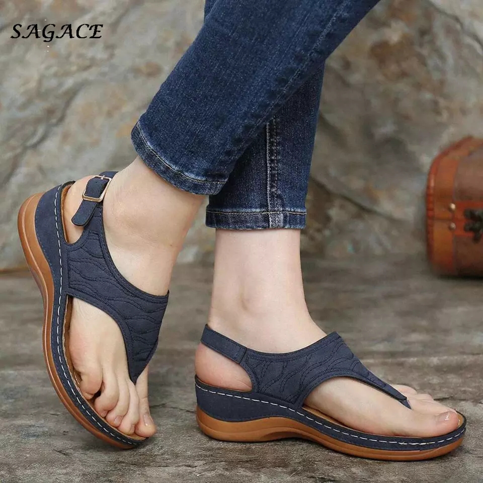 Women sandals 👡