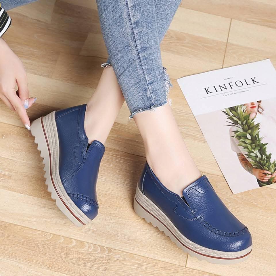 Women loafer shoes