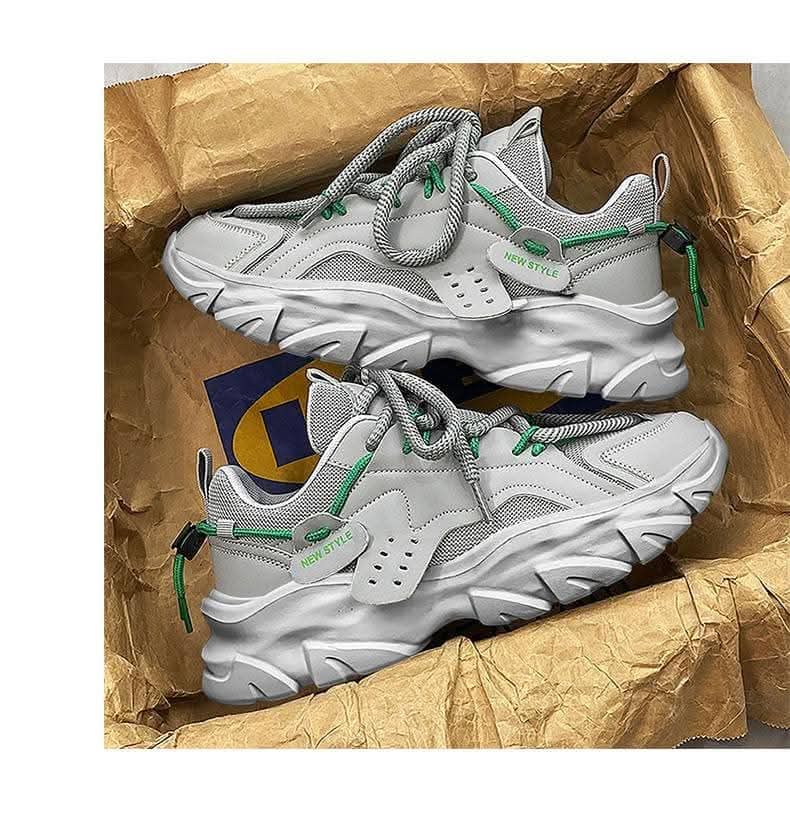 Men’s sneaker shoes