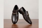 Men’s loafer shoes