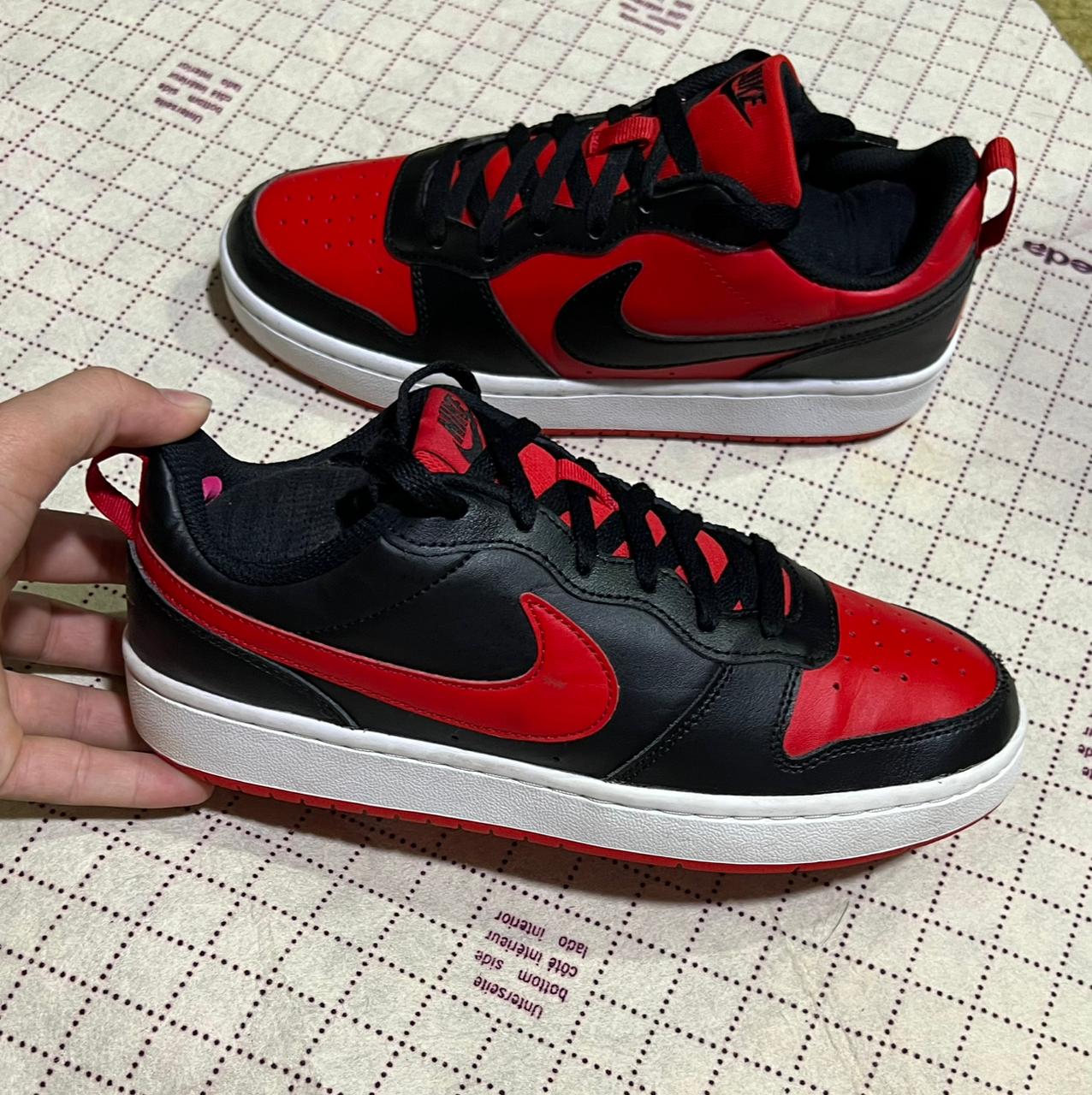 Men’s sneaker shoes