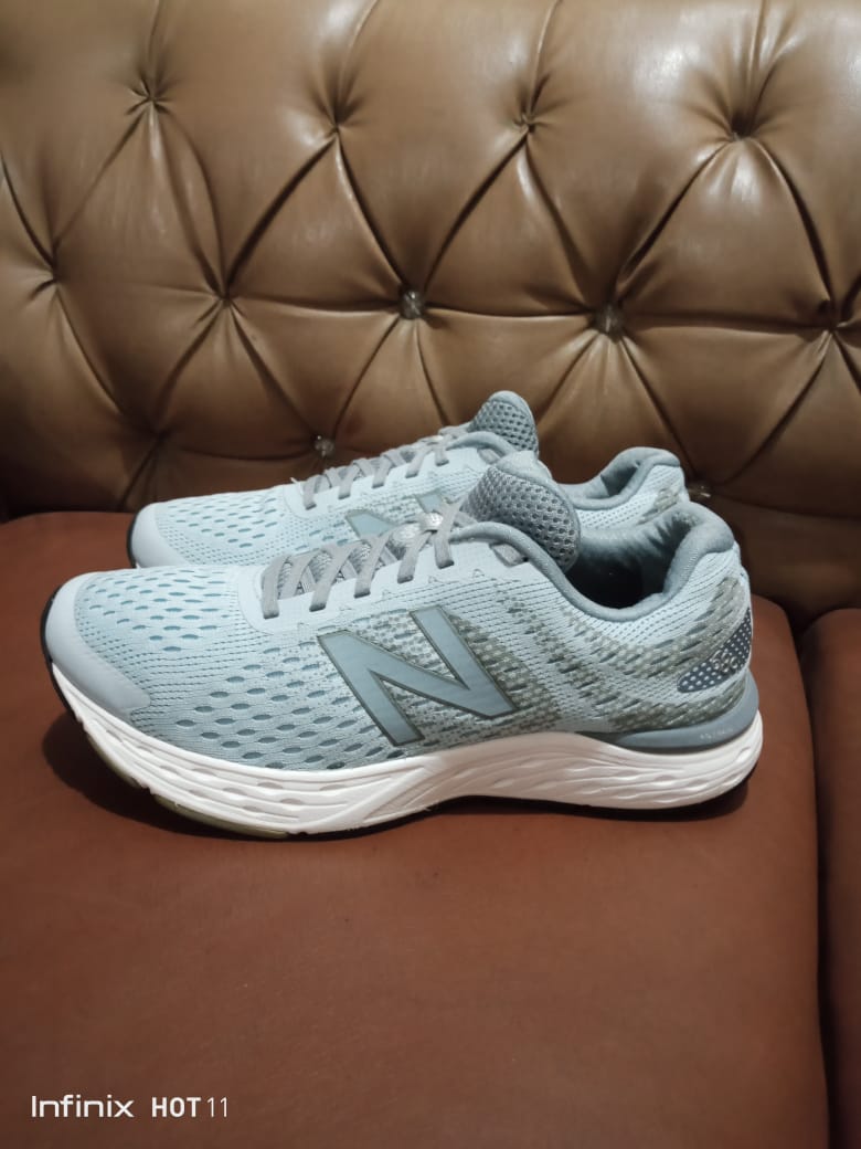 Men’s sneaker shoes