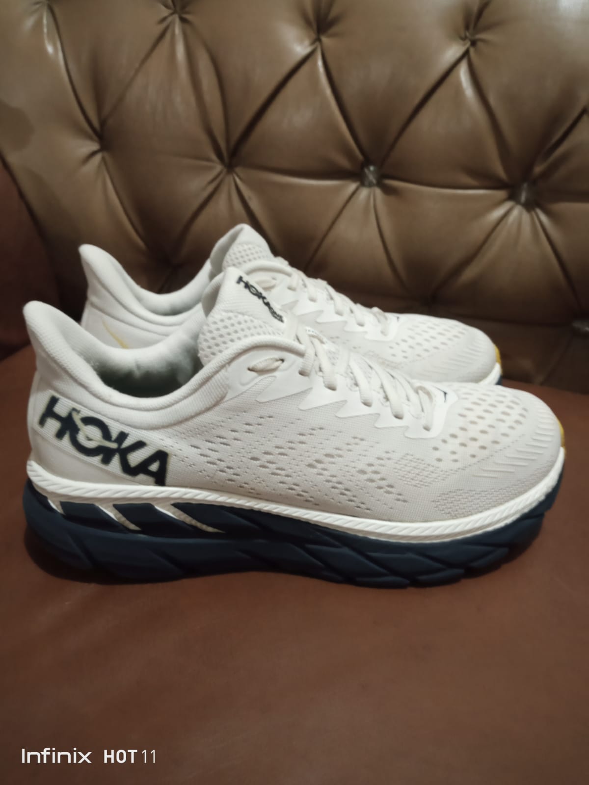 Men’s sneaker shoes