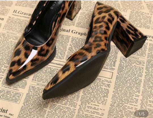 Women minie heel sandal👠