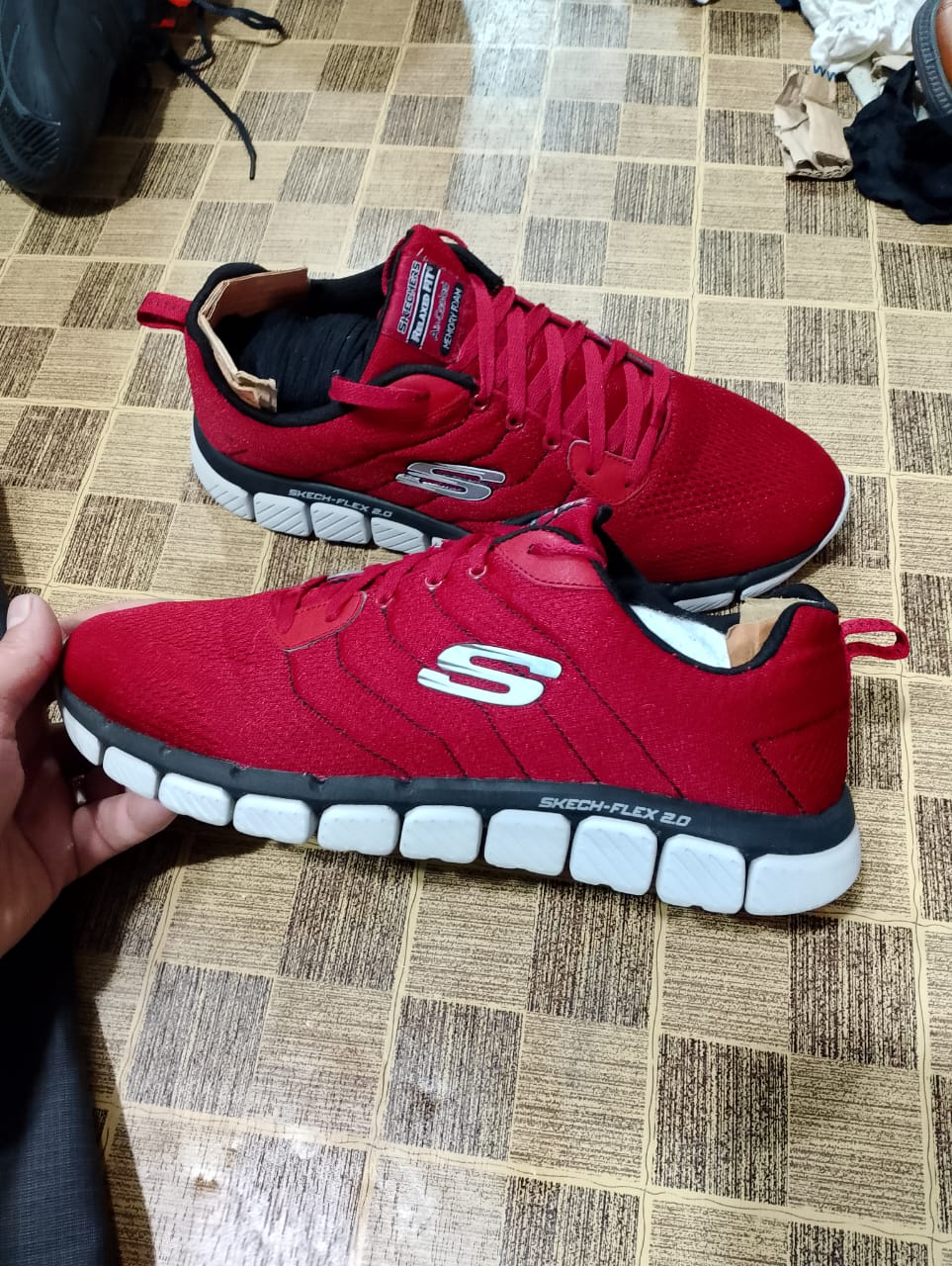 MEN’S SNEAKER SHOES