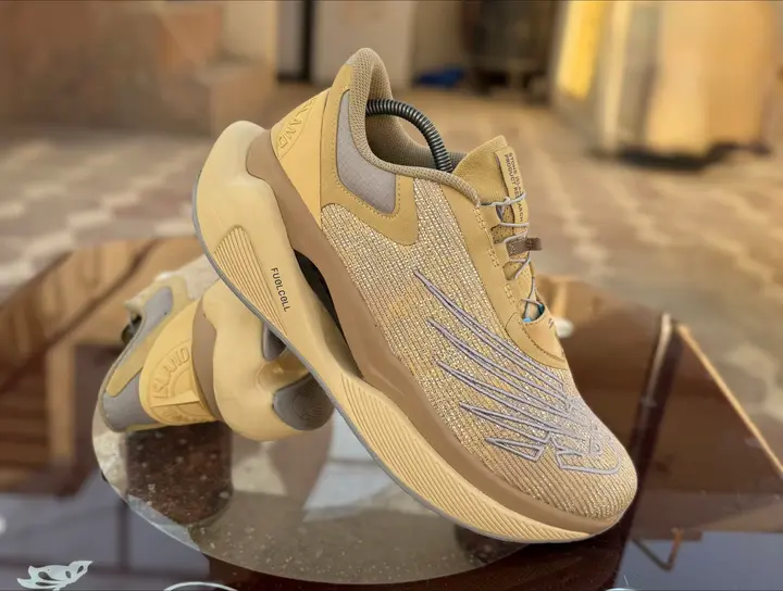 Men’s sneakers shoes