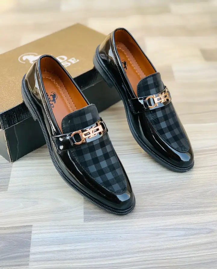 Men’s loafer shoes