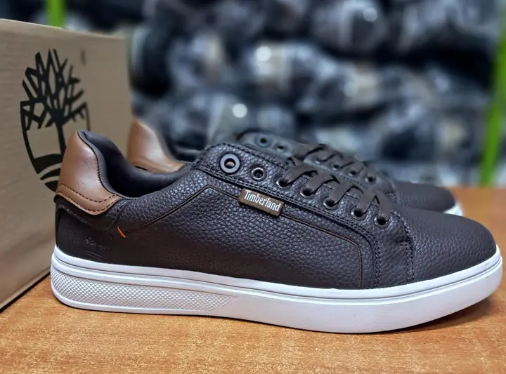 Men’s sneakers shoes