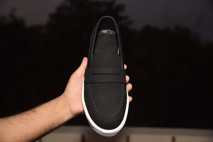 Men’s sneakers shoes