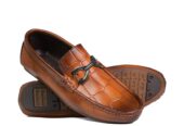 Men’s loafer shoes
