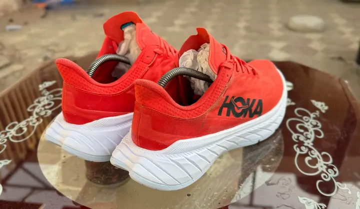 Men’s sneaker shoes