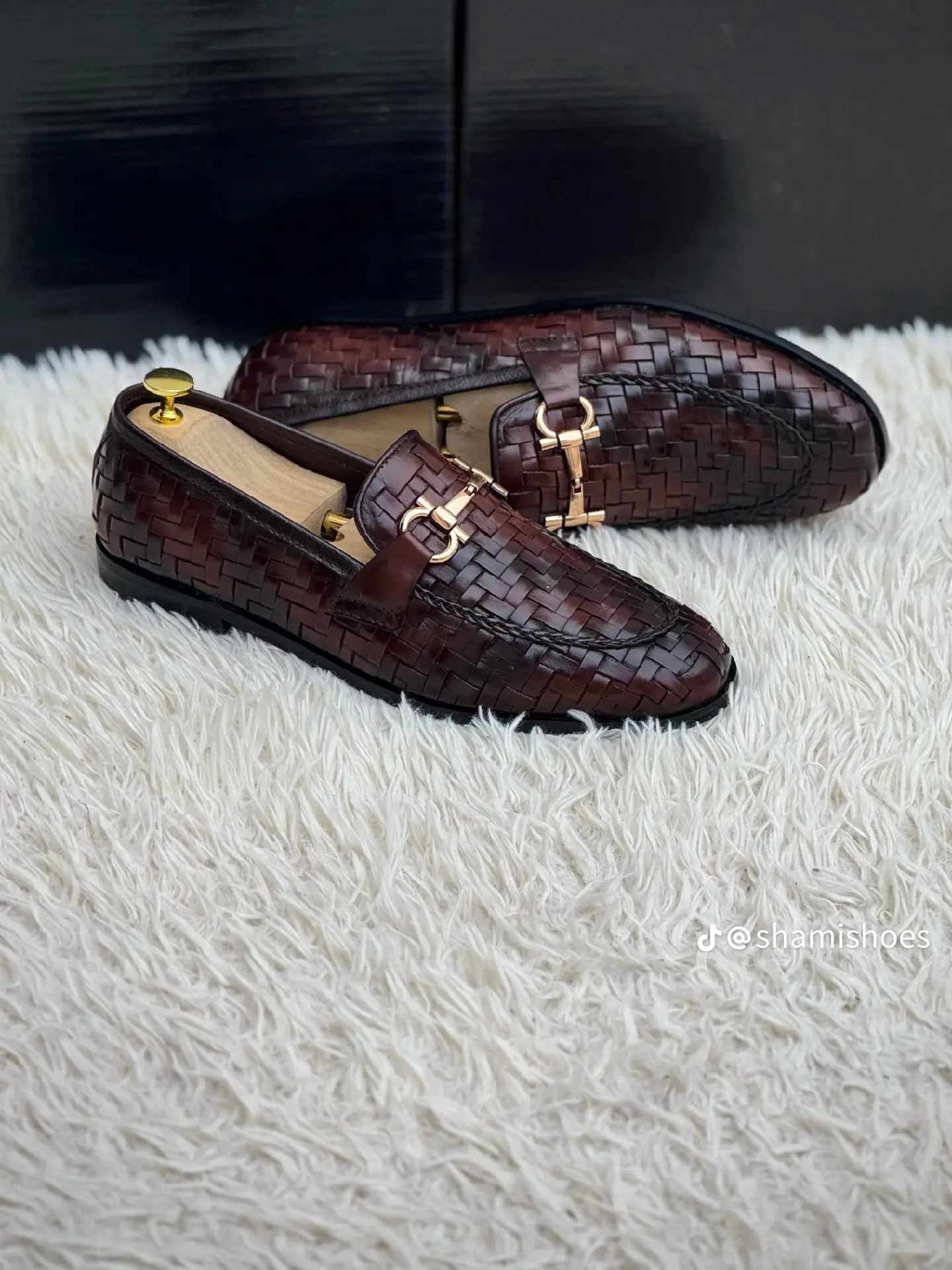 Men’s loafer shoes
