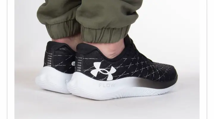 Men’s sneaker shoes